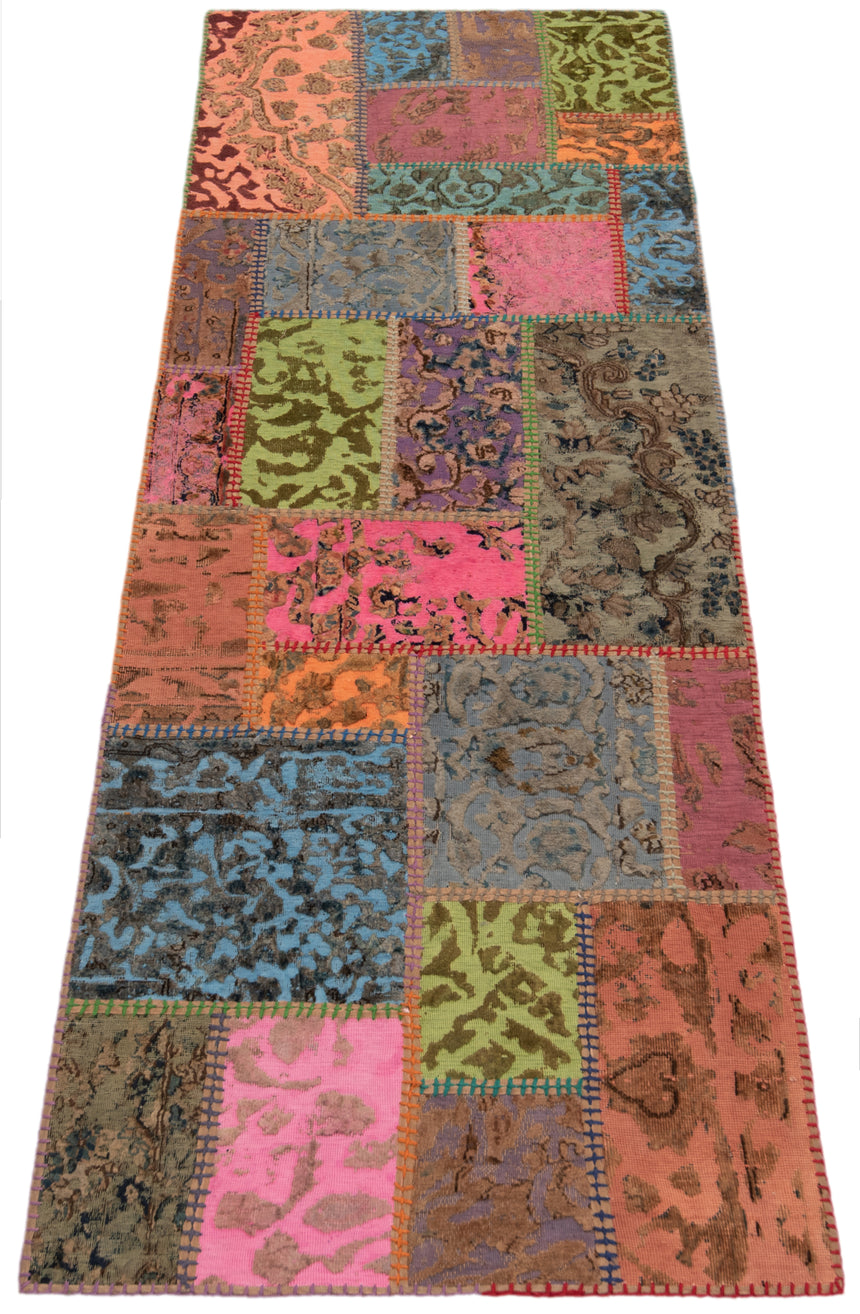 Patchwork relief rug | 250 x 80 cm