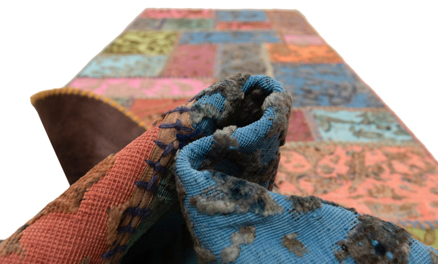 Patchwork relief rug | 300 x 80 cm