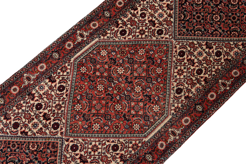 Bidjar Persian rug | 410 x 72 cm