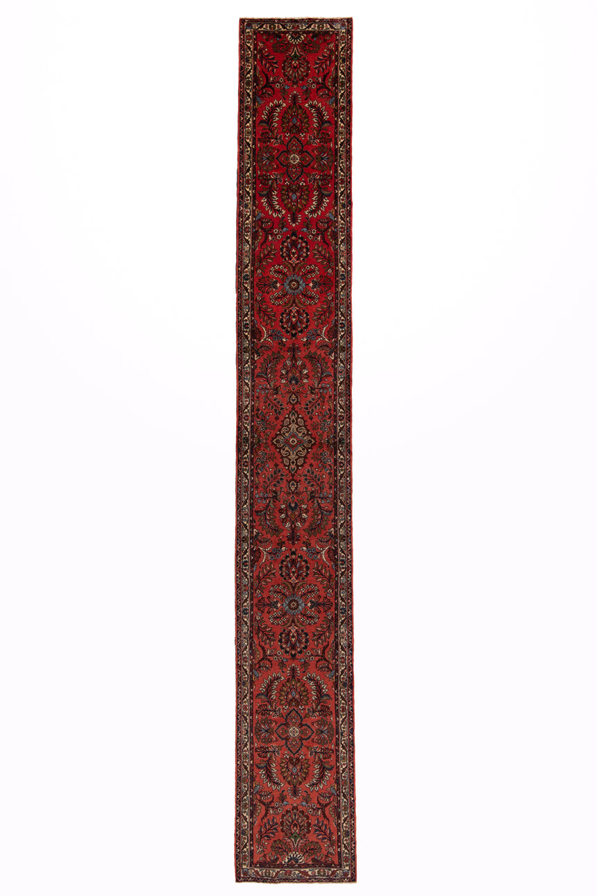 Hamedan Persian rug | 556 x 74 cm