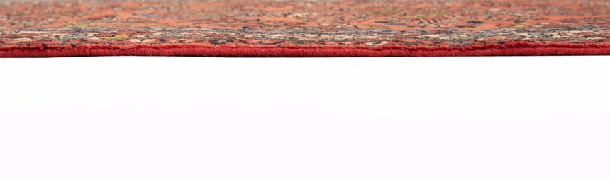 Hamedan Persian rug | 575 x 77 cm