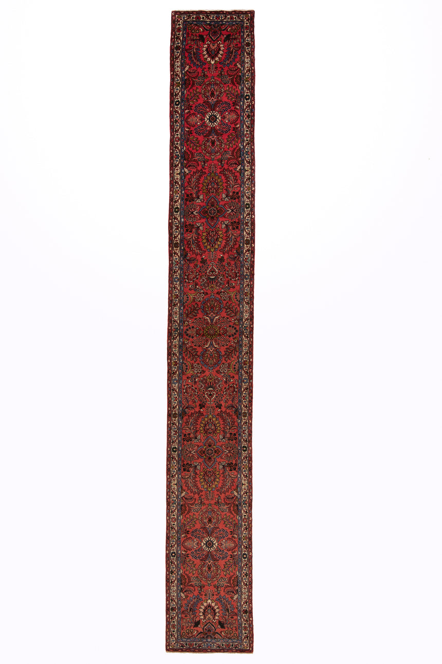 Hamedan Persian rug | 575 x 77 cm