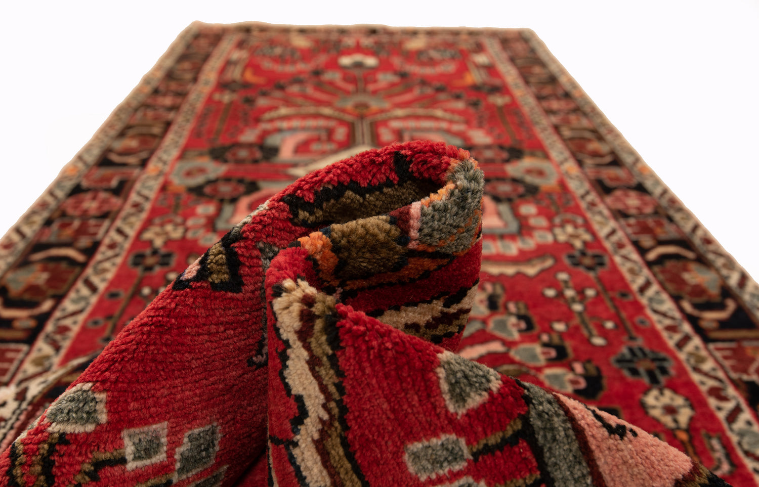 Hamedan Persian rug | 296 x 95 cm