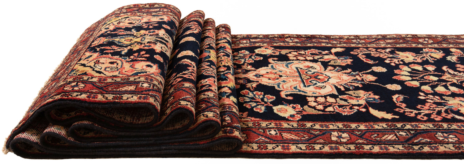 Hamedan Persian Rug | 488 x 74 cm