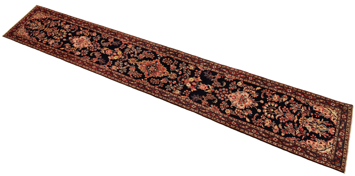 Hamedan Persian Rug | 488 x 74 cm