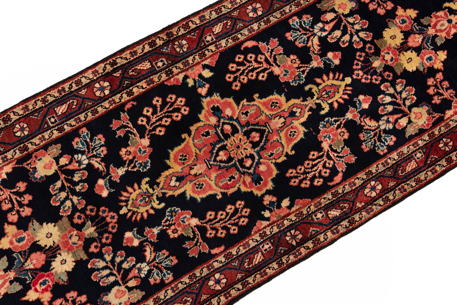 Hamedan Persian Rug | 488 x 74 cm