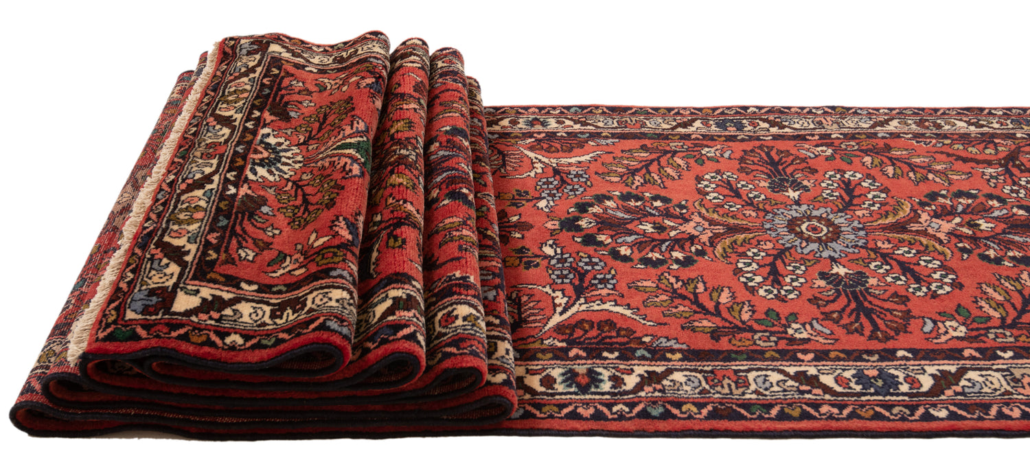 Hamedan Mehraban Persian Rug | 563 x 77 cm