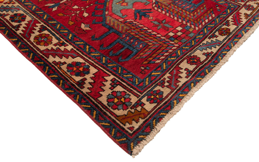 Tabriz Persian rug | 445 x 85 cm