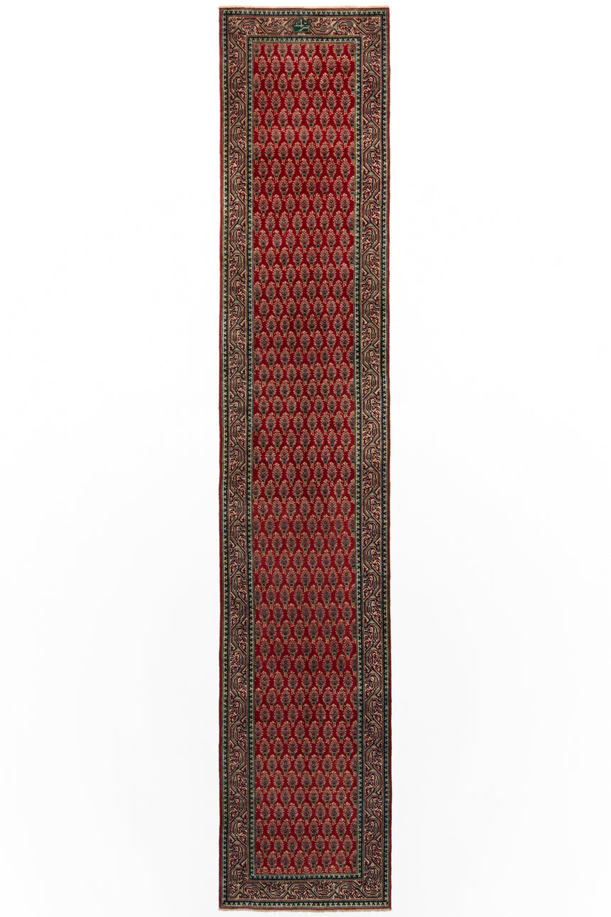 Tabriz Persian rug | 428 x 80 cm