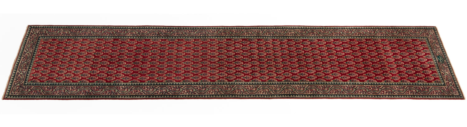 Tabriz Persian rug | 428 x 80 cm