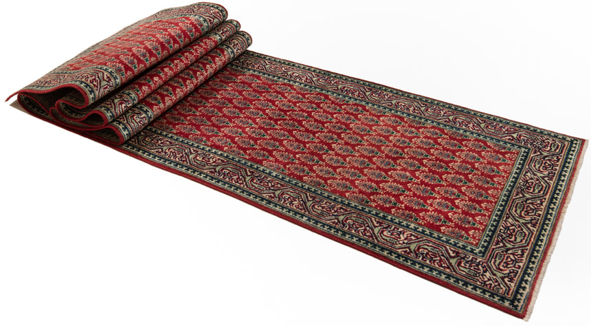 Tabriz Persian rug | 428 x 80 cm