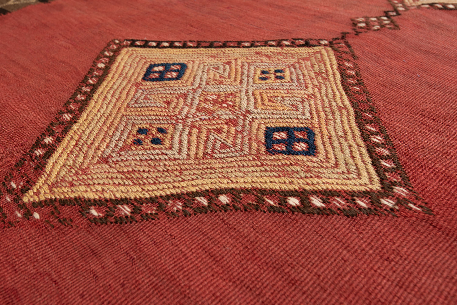 Persian Kilim | 395 x 154 cm