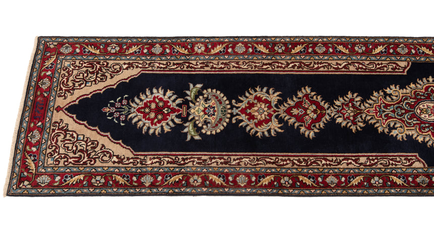Tabriz Persian rug | 346 x 70 cm