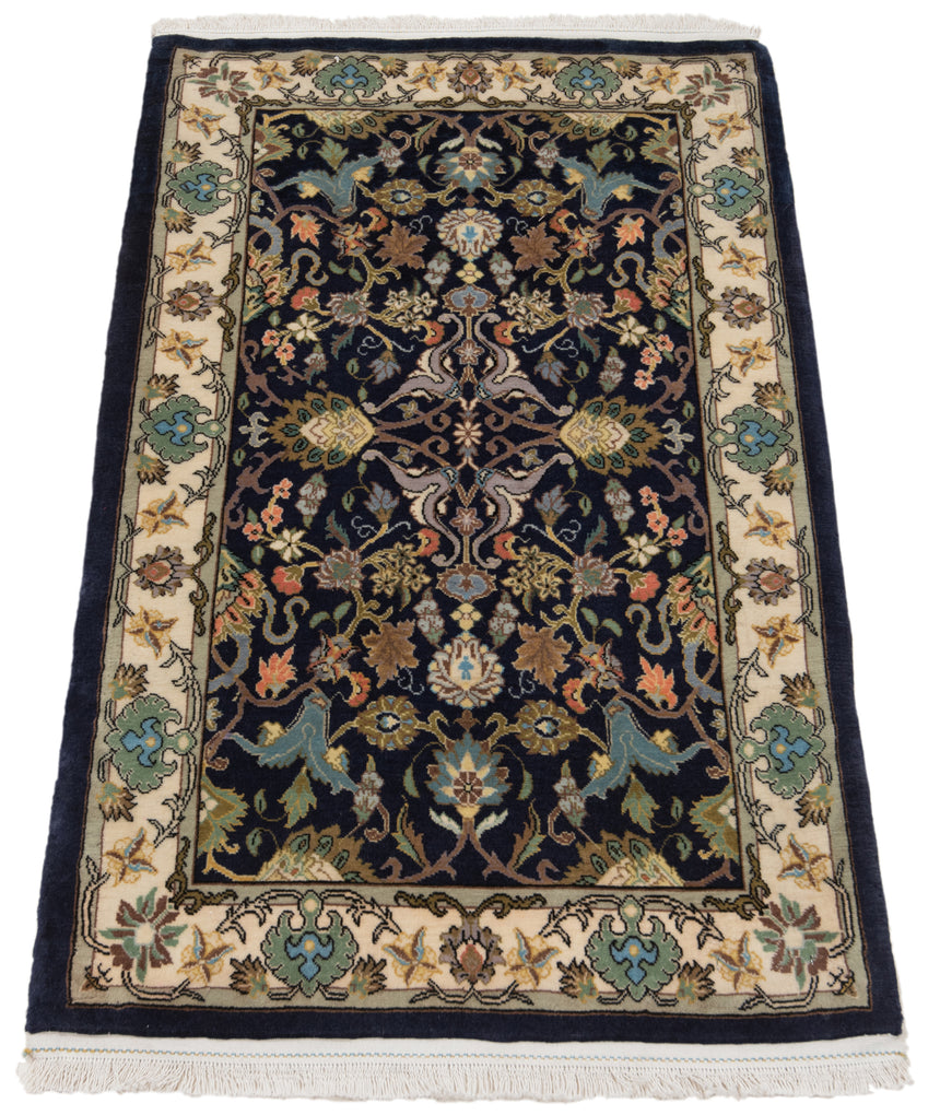 Alfombra persa Qom | 104 x 63 cm