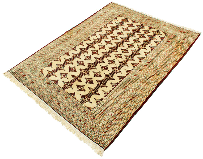 Baluch Persian Rug | 177 x 137cm