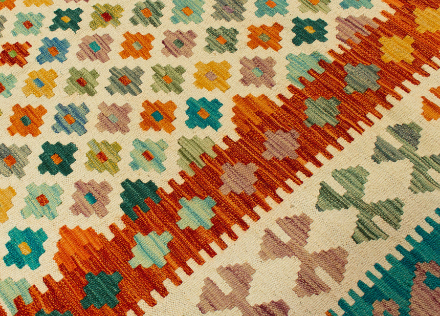 Afghan Kilim | 201 x 150 cm