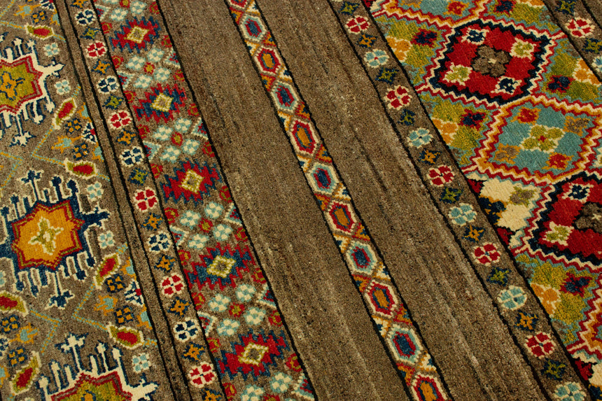 Kazak Rug | 199 x 122 cm