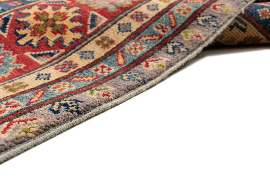 Kazak rug | 239 x 173 cm
