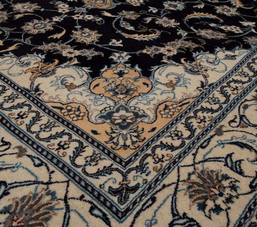Nain Persian Rug | 308 x 195cm