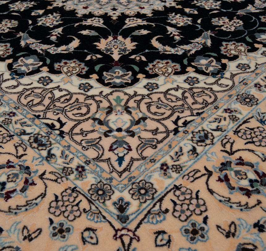 Nain 6La Persian Rug | 164 x 166 cm