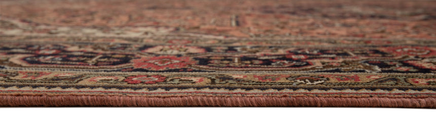 Tabriz Persian rug | 288 x 198 cm