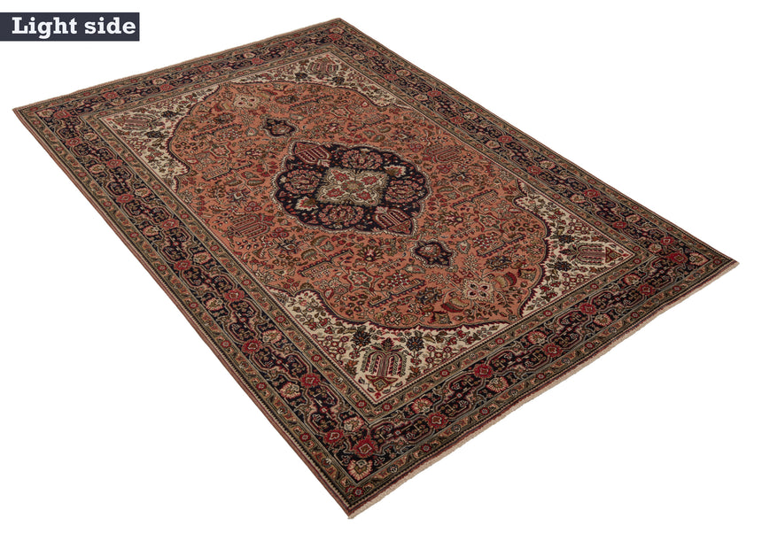 Tabriz Persian rug | 288 x 198 cm