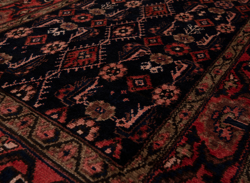 Hamedan Persian Rug | 412 x 98 cm