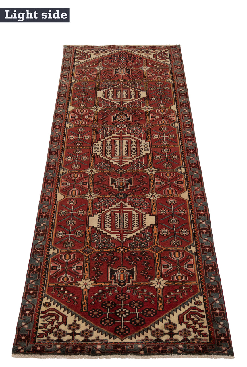 Hamedan Persian rug | 294 x 100 cm