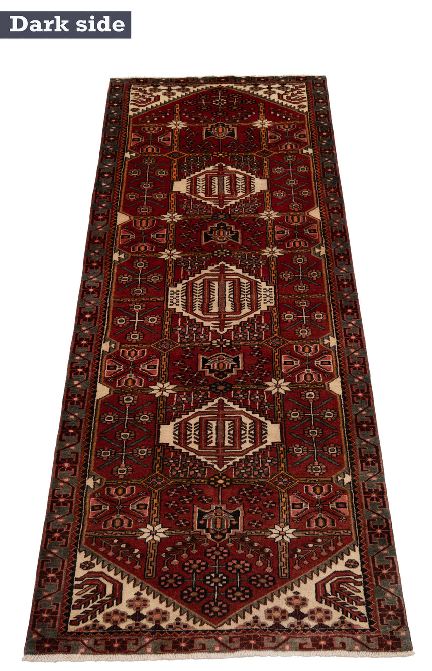 Hamedan Persian rug | 294 x 100 cm