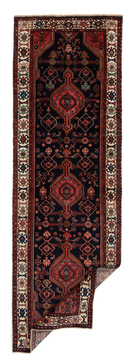 Hamedan Persian Rug | 328 x 104 cm