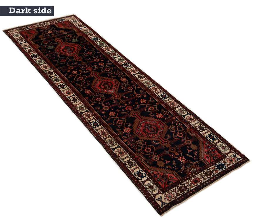 Hamedan Persian Rug | 328 x 104 cm