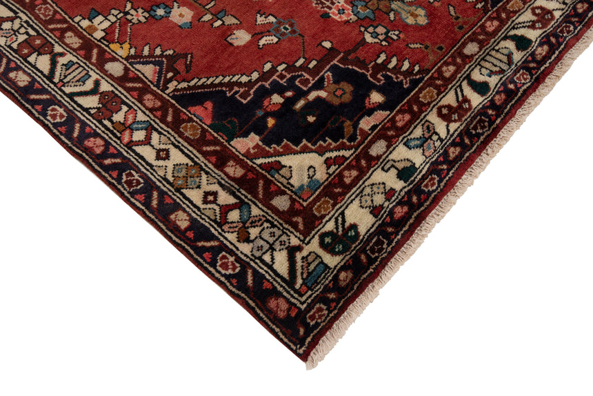 Hamedan Persian rug | 315 x 105 cm