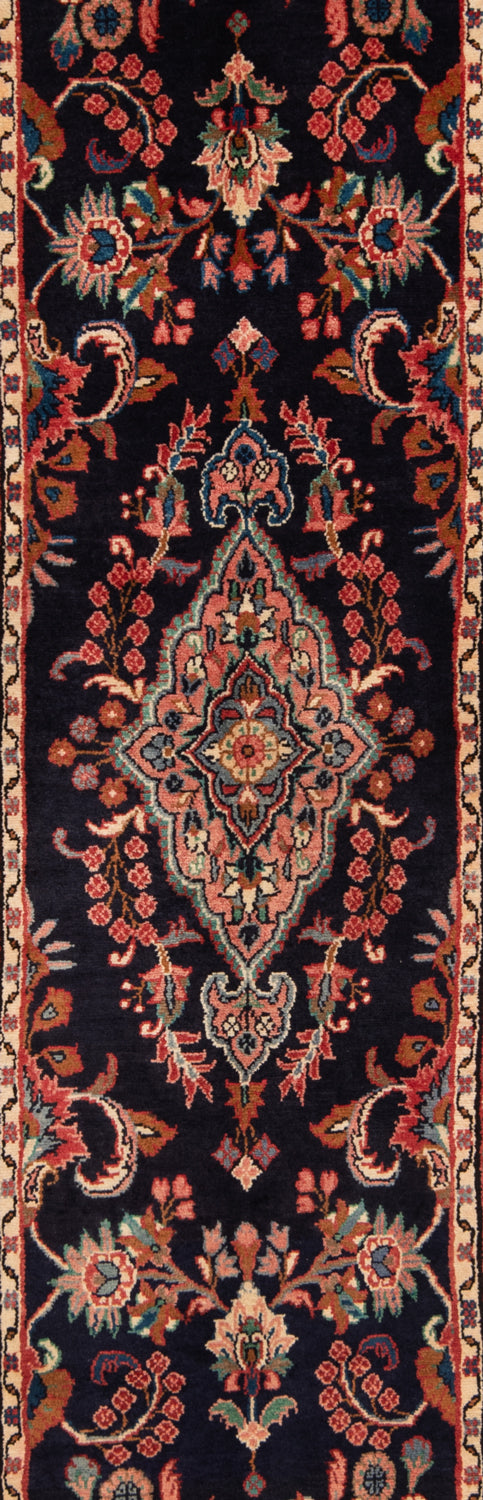 Hamedan Persian rug | 415 x 93 cm