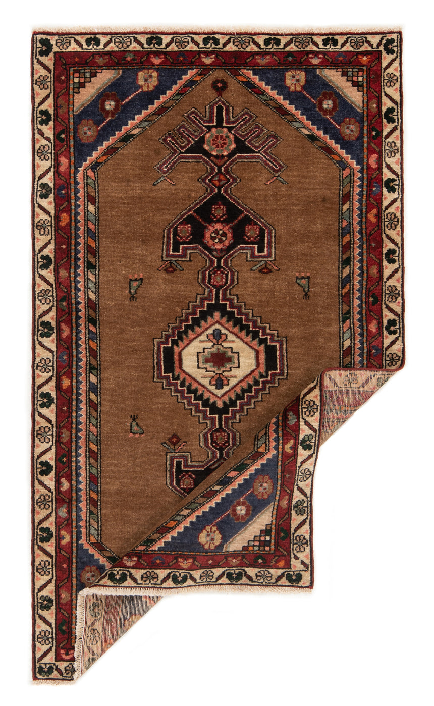 Hamedan Persian Rug | 177 x 102 cm