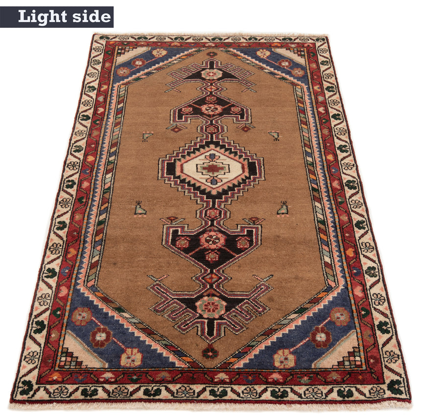 Hamedan Persian Rug | 177 x 102 cm