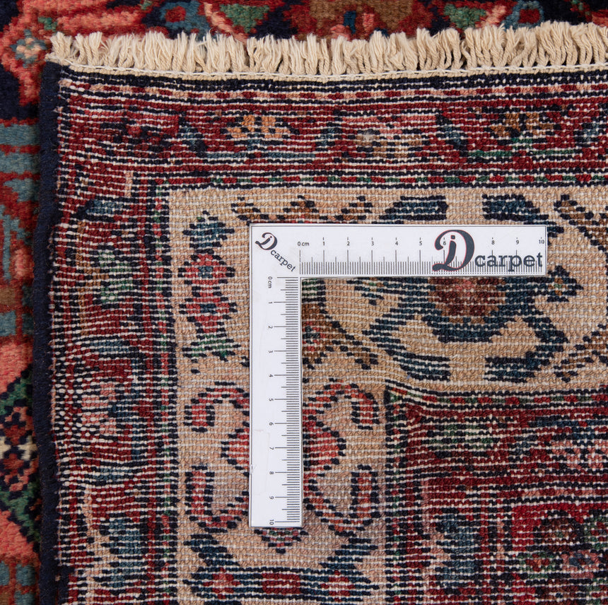 Hamedan Persian Rug | 326 x 107 cm