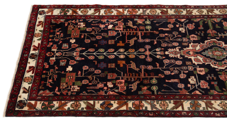 Hamedan Persian Rug | 304 x 101 cm