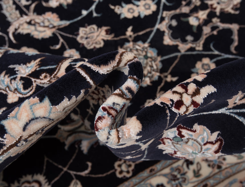 Nain 6La Persian Rug | 208 x 205 cm