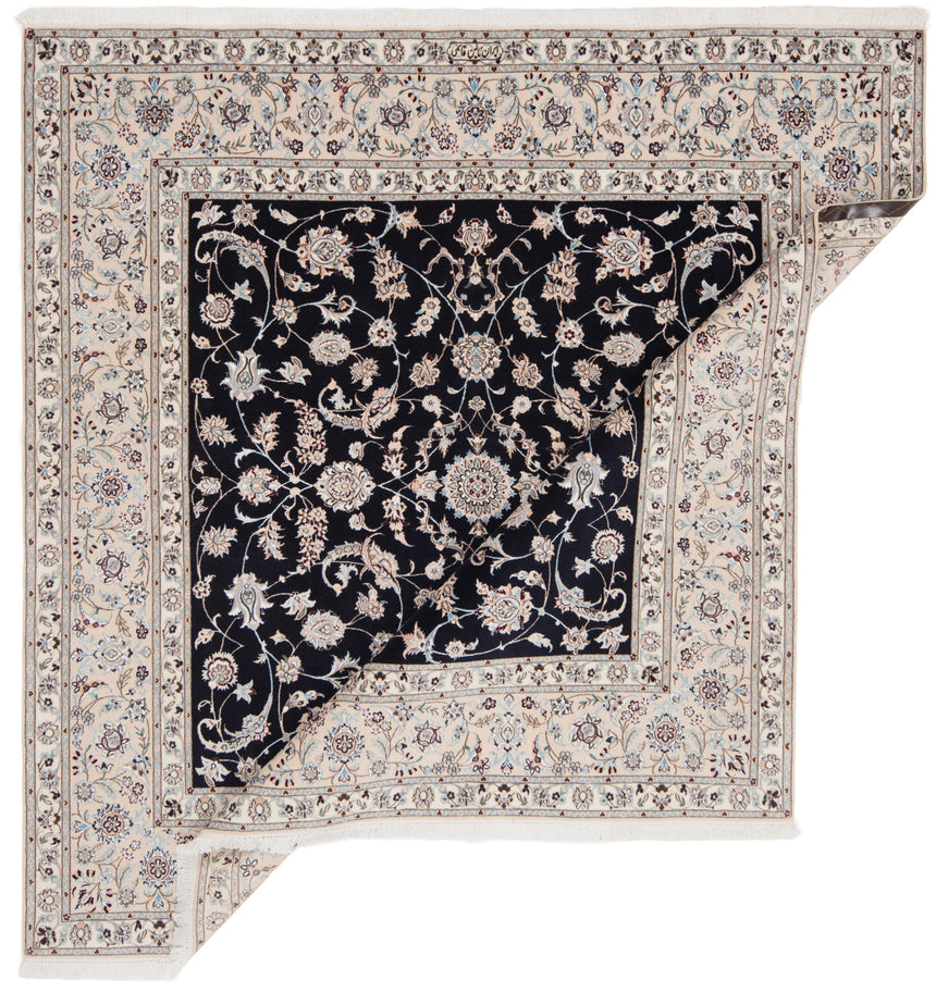 Nain 6La Persian Rug | 208 x 205 cm