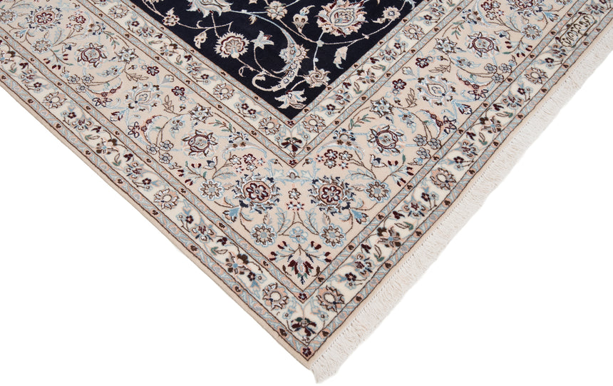 Nain 6La Persian Rug | 208 x 205 cm