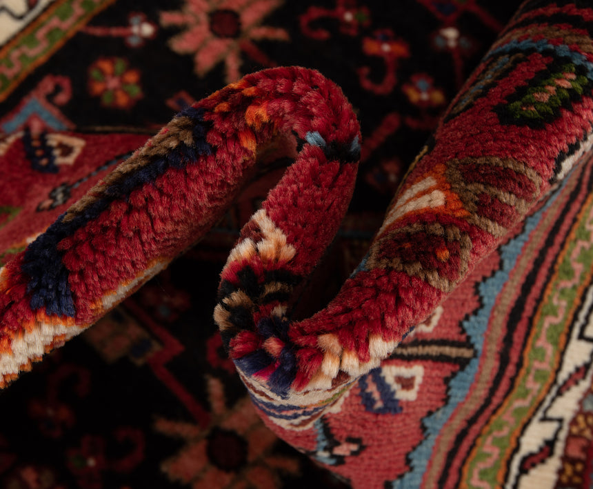 Hamedan Tuyserkan Persian Rug | 176 x 111cm