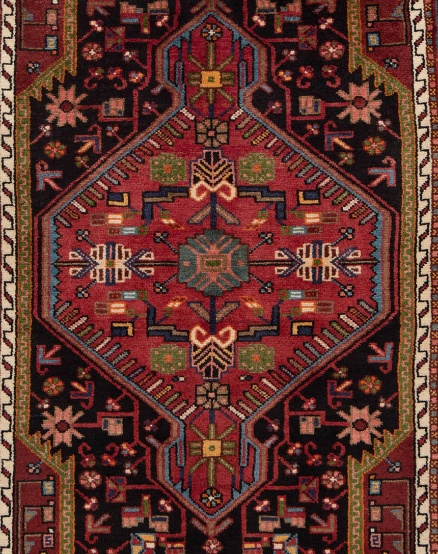 Hamedan Tuyserkan Persian Rug | 176 x 111cm