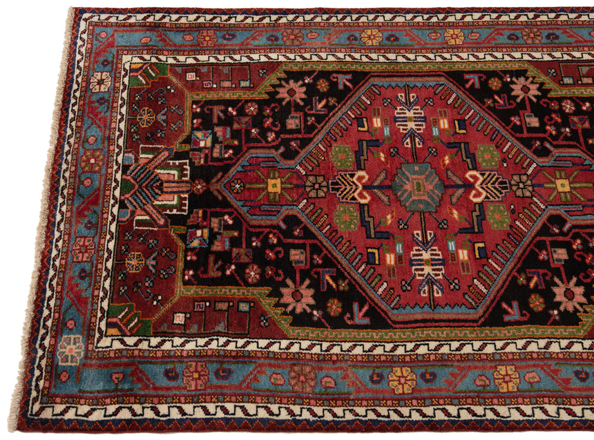 Hamedan Tuyserkan Persian Rug | 176 x 111cm