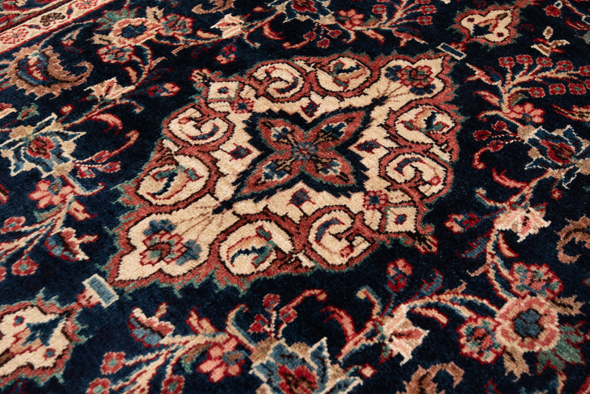 Hamedan Shahrbaft Persian Rug | 165x108cm
