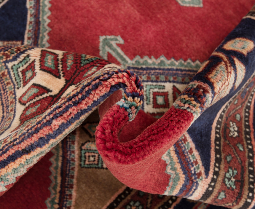 Hamedan Persian Rug | 289 x 160 cm