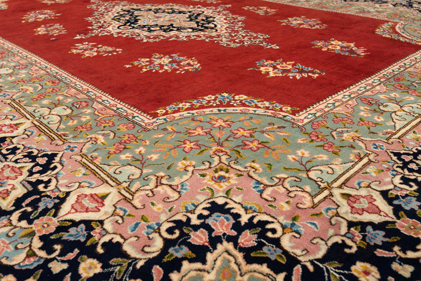 Kerman Persian Rug | 397 x 300 cm