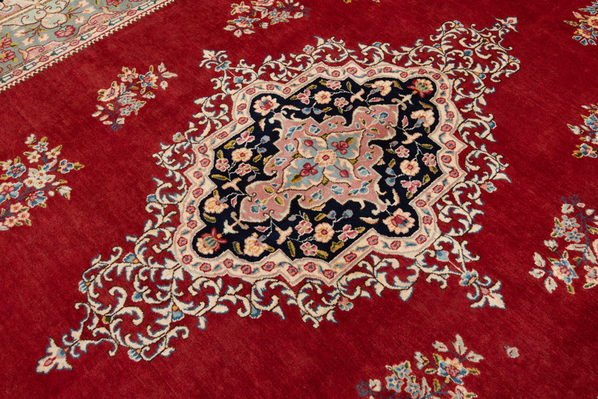 Kerman Persian Rug | 397 x 300 cm