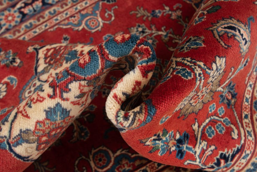 Hamedan Persian Rug | 202 x 135 cm