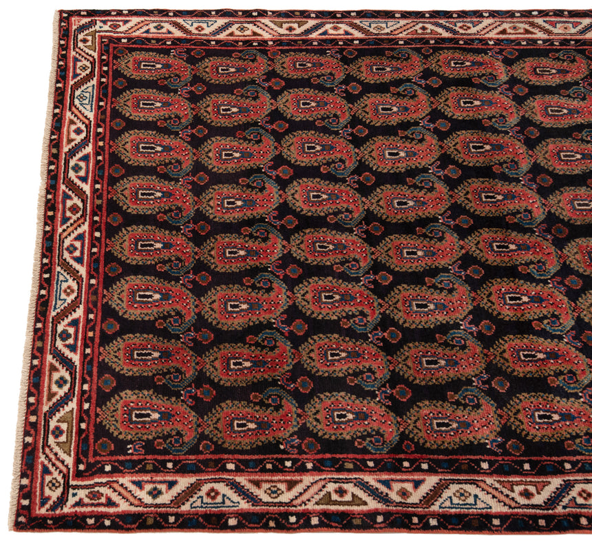 Hamedan Persian Rug | 210 x 143 cm