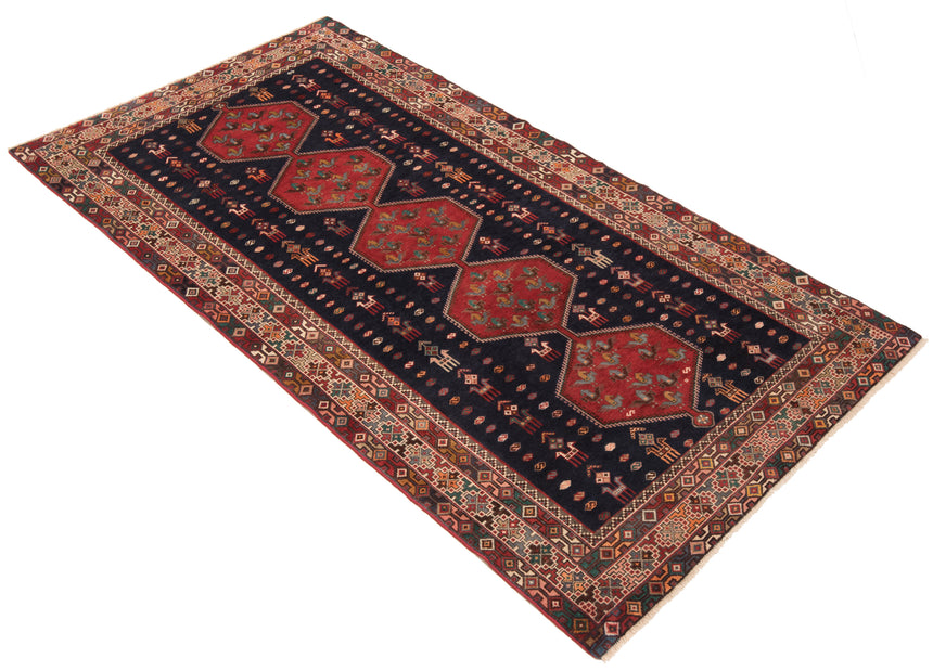 Hamedan Persian rug | 288 x 155 cm